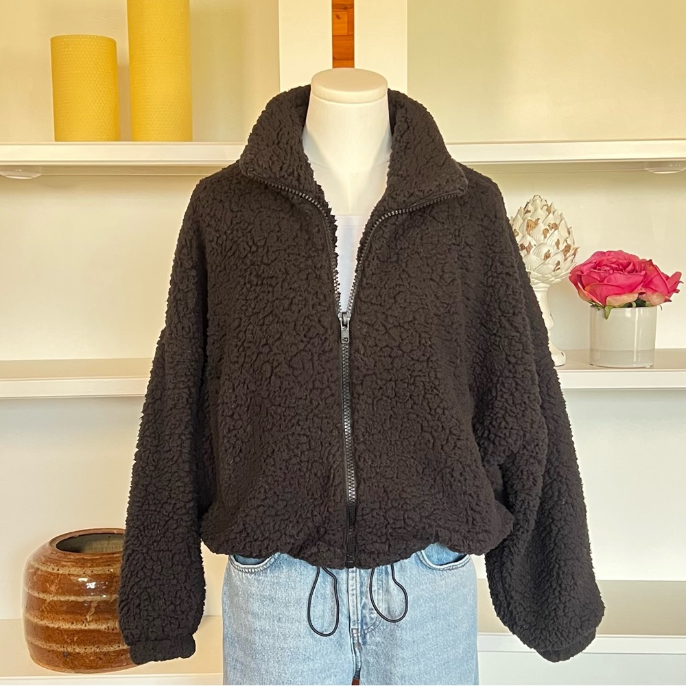 Urban Outfitters Small Willow Fuzzy Drawstring Teddy Jacket Fleece